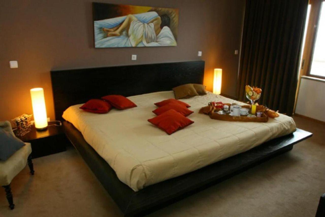 Oca Douro Valley Hotel And Spa Sambade ภายนอก รูปภาพ